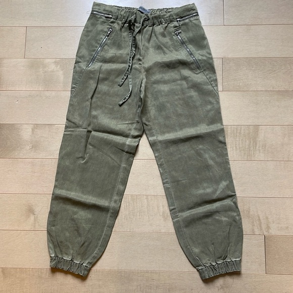 Khaki dressed up trousers - Picture 1 of 2